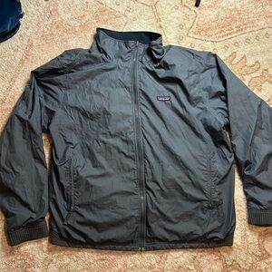 Patagonia Men's Dark Gray Lightweight Zip-Up Jacket